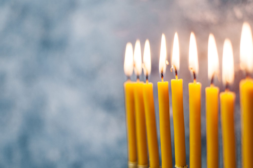 Velas en un candelero